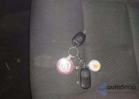 2018 Toyota Corolla Le z USA, uszkodzony, nr VIN 2T1BURHE7JC059989